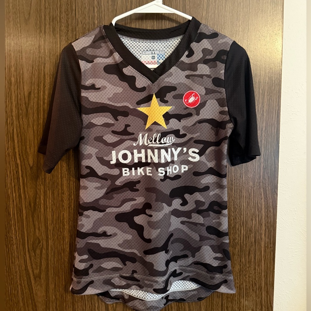 Mellow Johnny’s CAMO UNLIMITED WOMEN'S MTB JERSEY